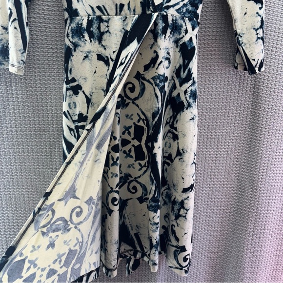 NWT Cynthia Rowley Black/Blue/White Stretchy Wrap Midi Dress Women Small Boho - Picture 4 of 8